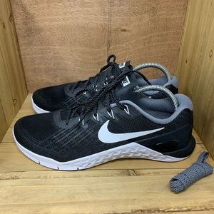 🔥 New Nike MetCon 3 Cross Trainers - Size 10